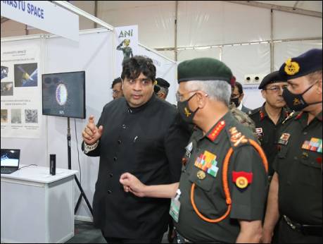 Army Chief inaugurates  defence-oriented  design week at Karnavati University