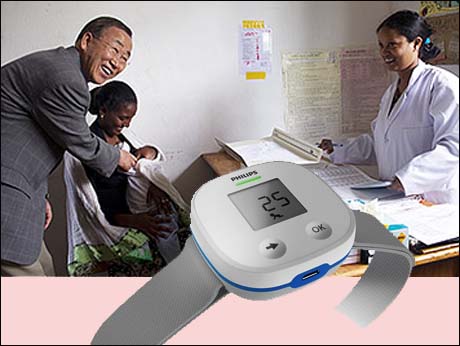 On World Pneumonia Day, a life-saving  breathing monitor for children from  Philips engineers in India and Africa