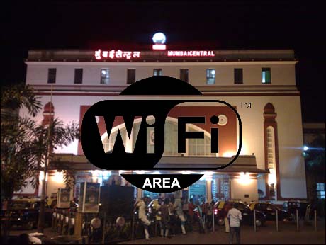 Railtel & Google  join to WIFi-illumine 10 Indian railway stations