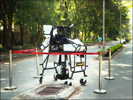 World-first robotic scavenger developed by Kerala startup