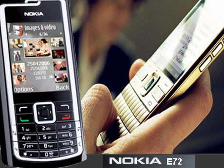 Nokia E72 phone: With business users in mind