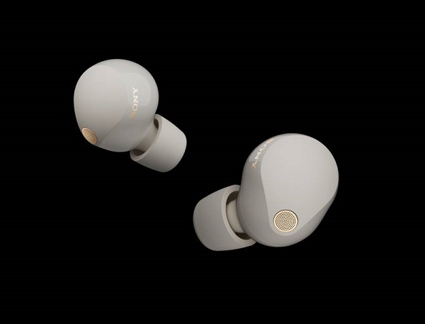 Sony earbuds WF-1000XM5: Technology shrinks active noise cancelling to ear bud size