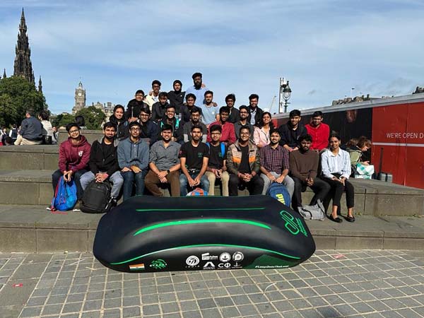 Indian startups  keep hyperloop  hopes alive